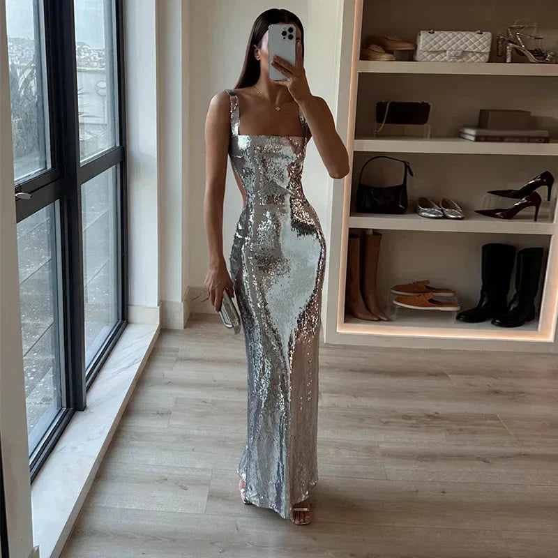 Alma – Glänzendes figurbetontes Damen Maxikleid