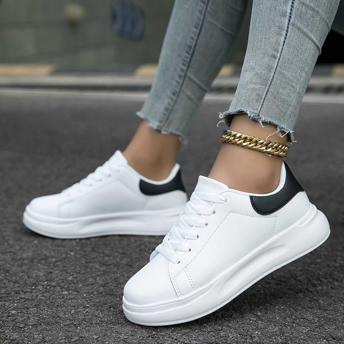 Laura – Moderne Damen Sneaker mit ergonomischer Sohle