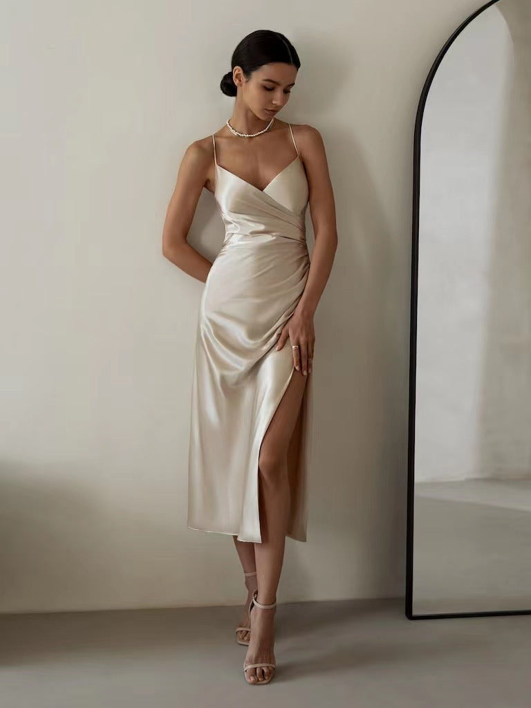 Abendkleid Damen mit V-Ausschnitt und hohem Schlitz - 1 - Annoboutique