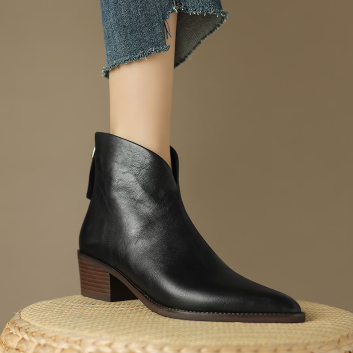 Laura – Klassische Damenstiefeletten mit Blockabsatz