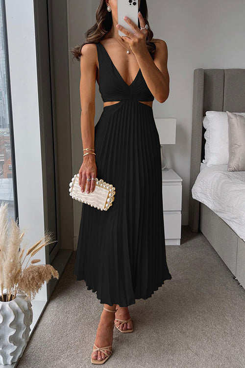 Amelia – Damen Plisseekleid mit Cut-Outs und V-Ausschnitt
