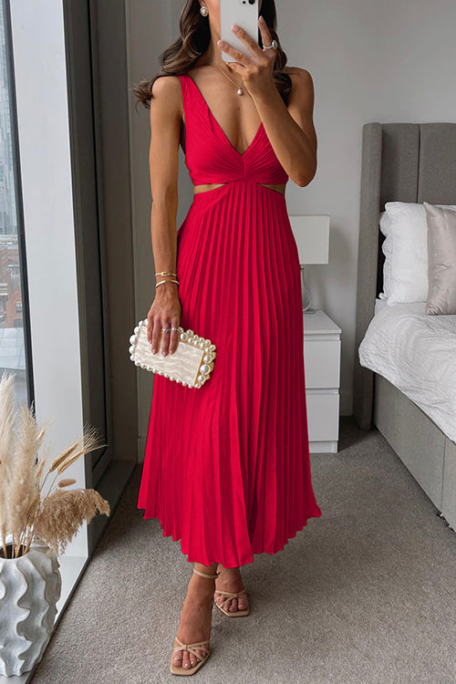 Amelia – Damen Plisseekleid mit Cut-Outs und V-Ausschnitt