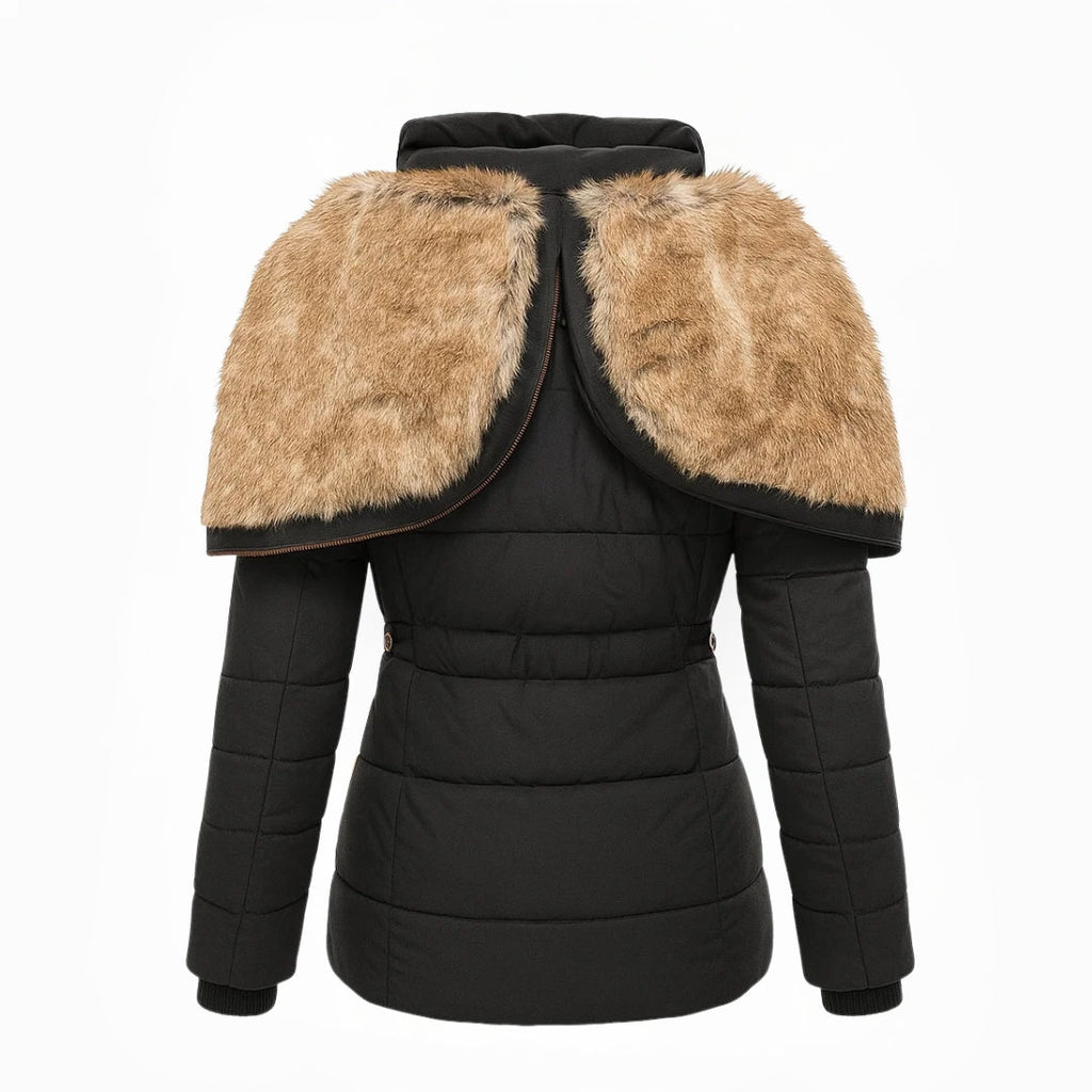 Lena – Gefütterte Winterjacke mit Fellkapuze im modernen Damen-Look