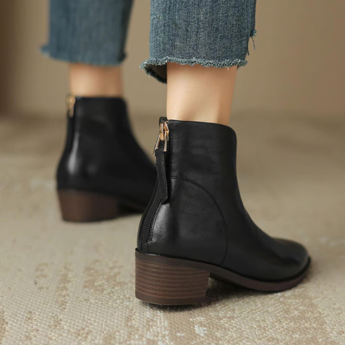 Laura – Klassische Damenstiefeletten mit Blockabsatz