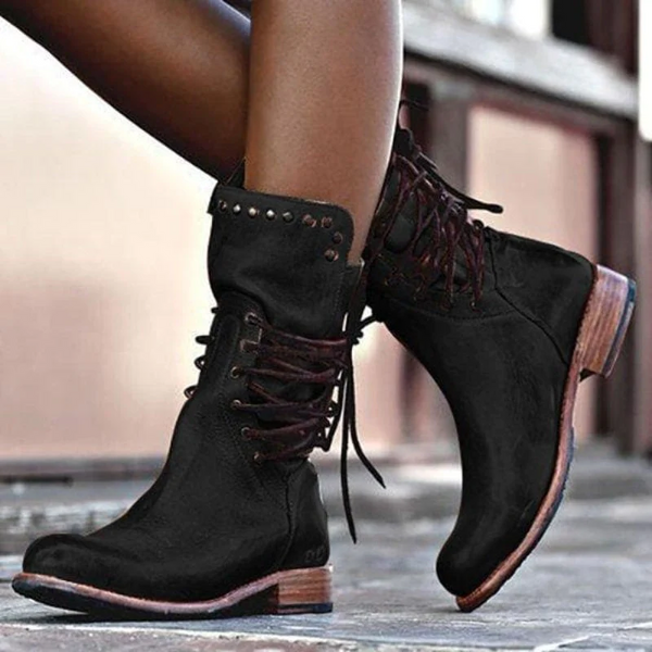 Modische Damen Stiefeletten mit Schnürung und dekorativen Nieten - J&B - 2 - Annoboutique