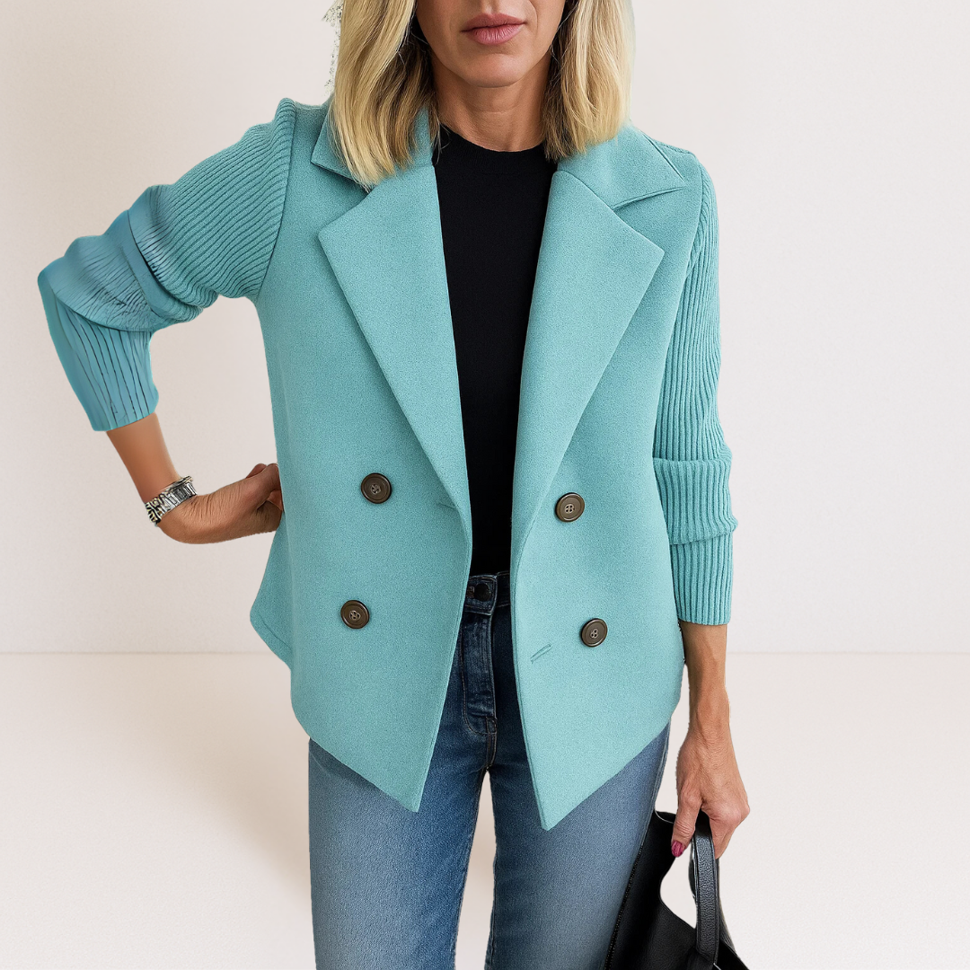 Ewa – Strickblazer mit Knopfleiste