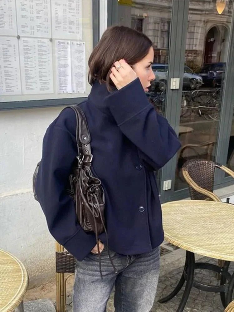 Stylische Damenjacke mit hohem Kragen und lässiger Silhouette - J&B - 17 - Annoboutique