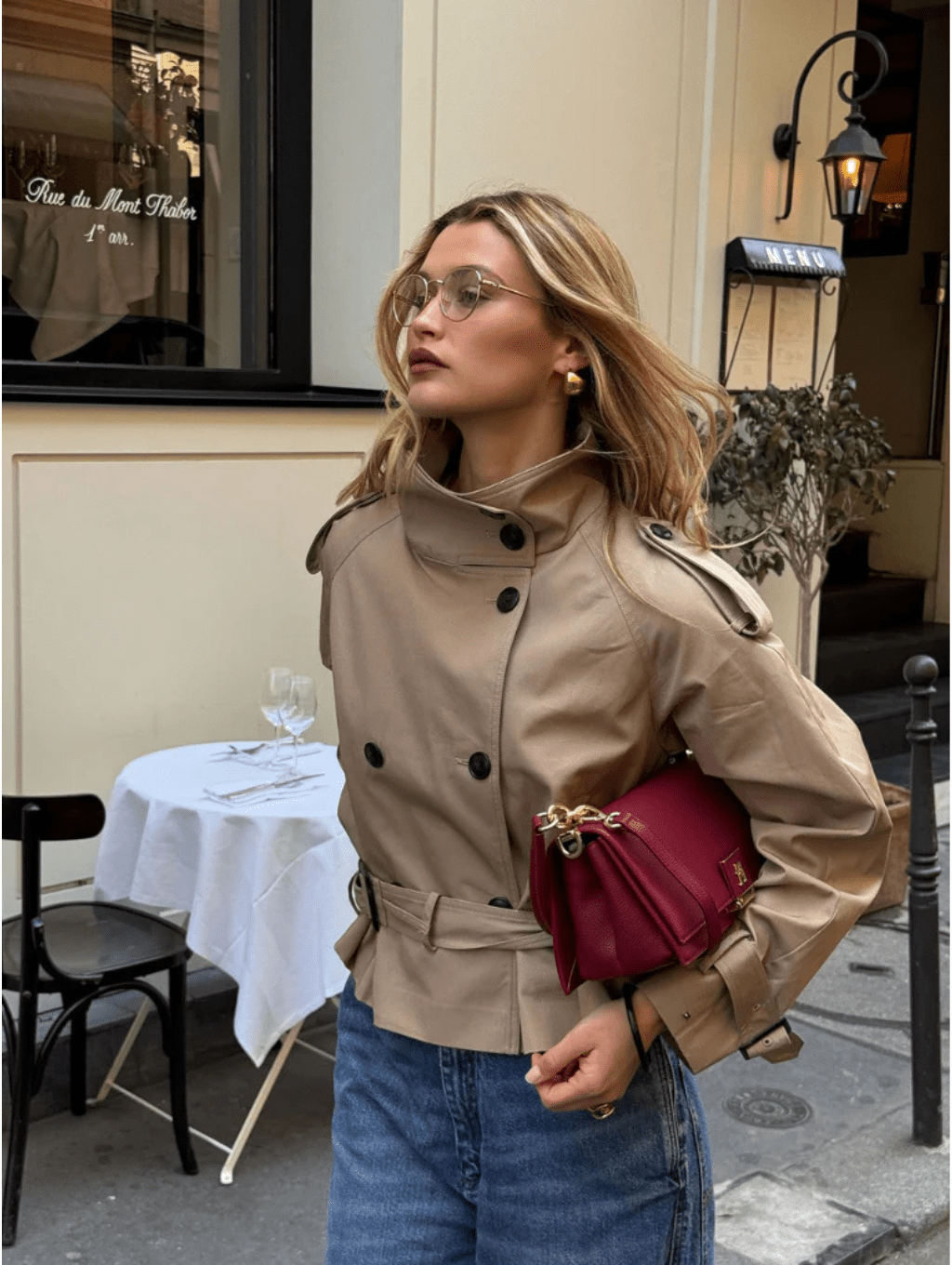 Stylische Kurzjacke für Damen mit doppelter Knopfreihe und Taillengürtel - J&B - 4 - Annoboutique