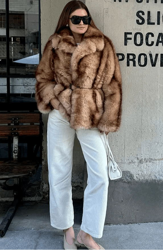 Damen Kunstfelljacke mit lässiger Silhouette und kuscheliger Textur - J&B - 5 - Annoboutique
