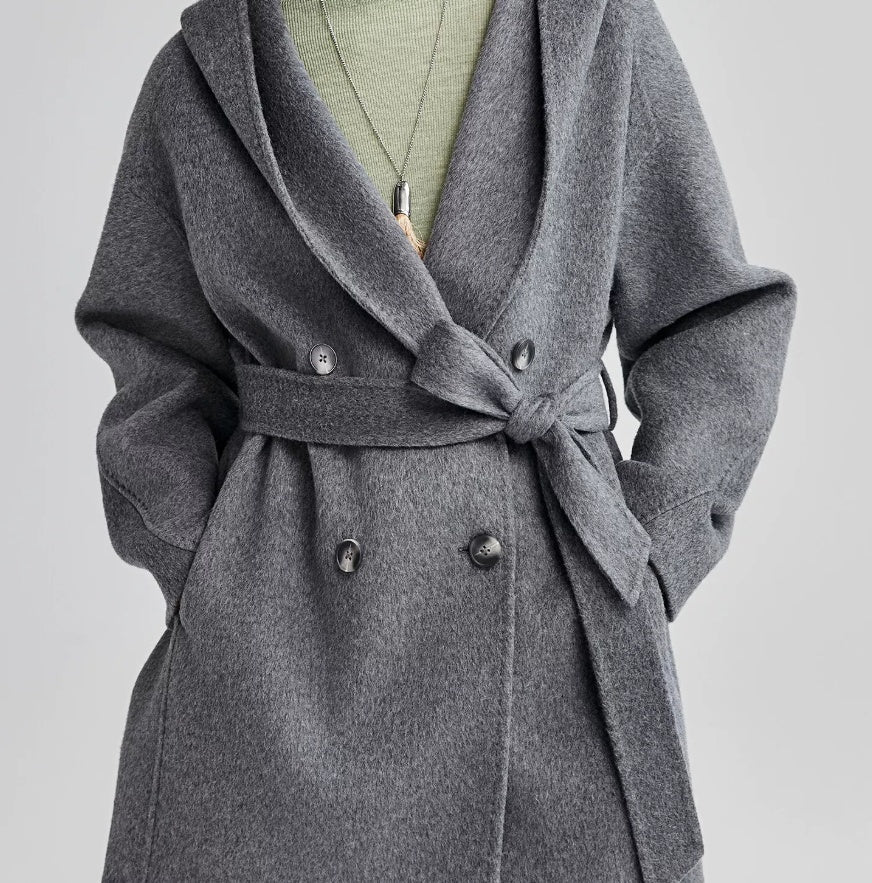 Stylische Damenjacke mit Kapuze und Taillengürtel - J&B - 3 - Annoboutique
