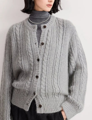 Damen Cardigan aus grobem Strick mit Knopfverschluss - J&B - 2 - Annoboutique