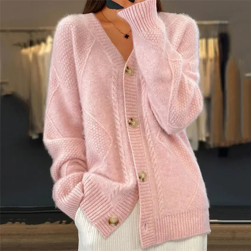 Elegante Damen-Strickjacke – Kuscheliger Strickpullover mit Knopfleiste und langen Ärmeln - J&B - 5 - Annoboutique