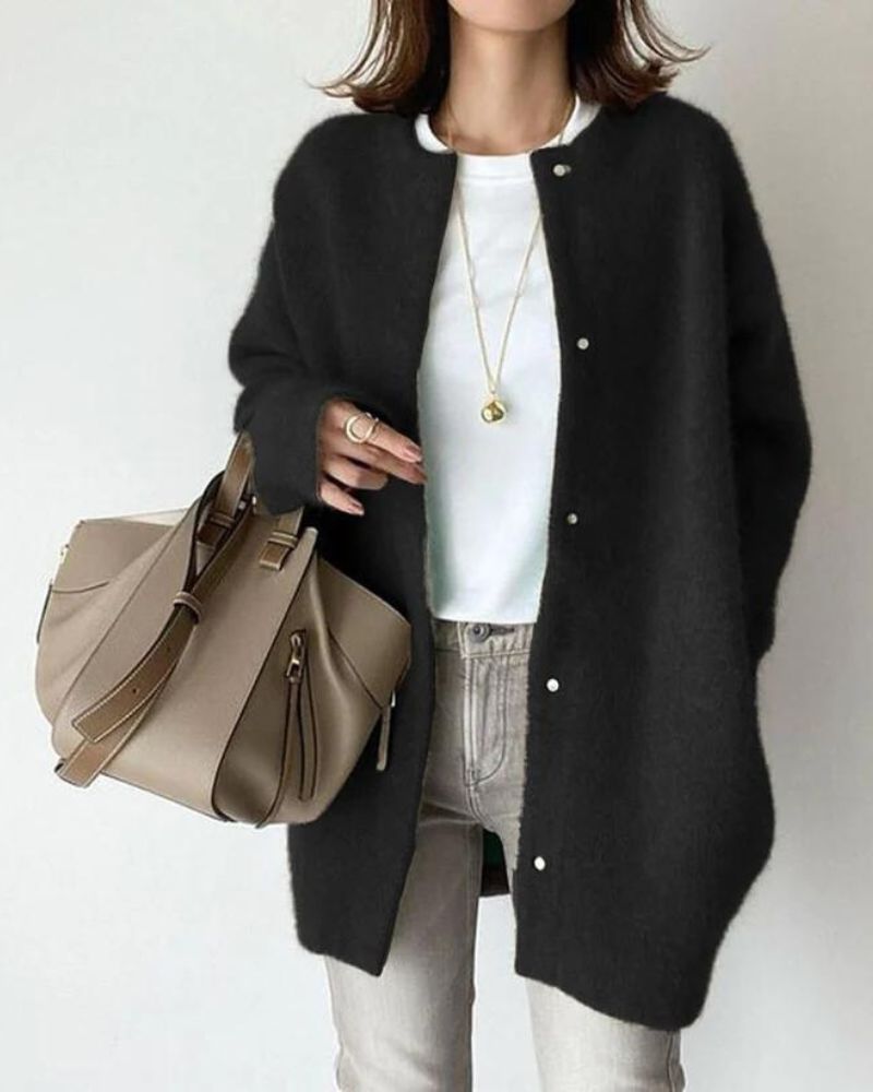 Elegante Damen-Strickjacke mit Knopfdetail und geschmeidiger Passform - J&B - 3 - Annoboutique