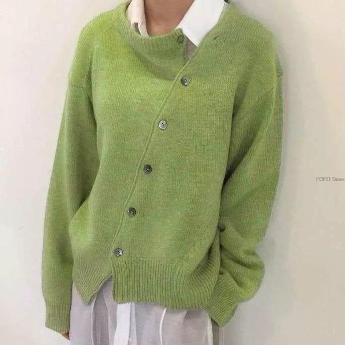 Modischer Damenpullover aus kuscheligem Strick mit Knopfdetails und lockerer Passform - J&B - 3 - Annoboutique