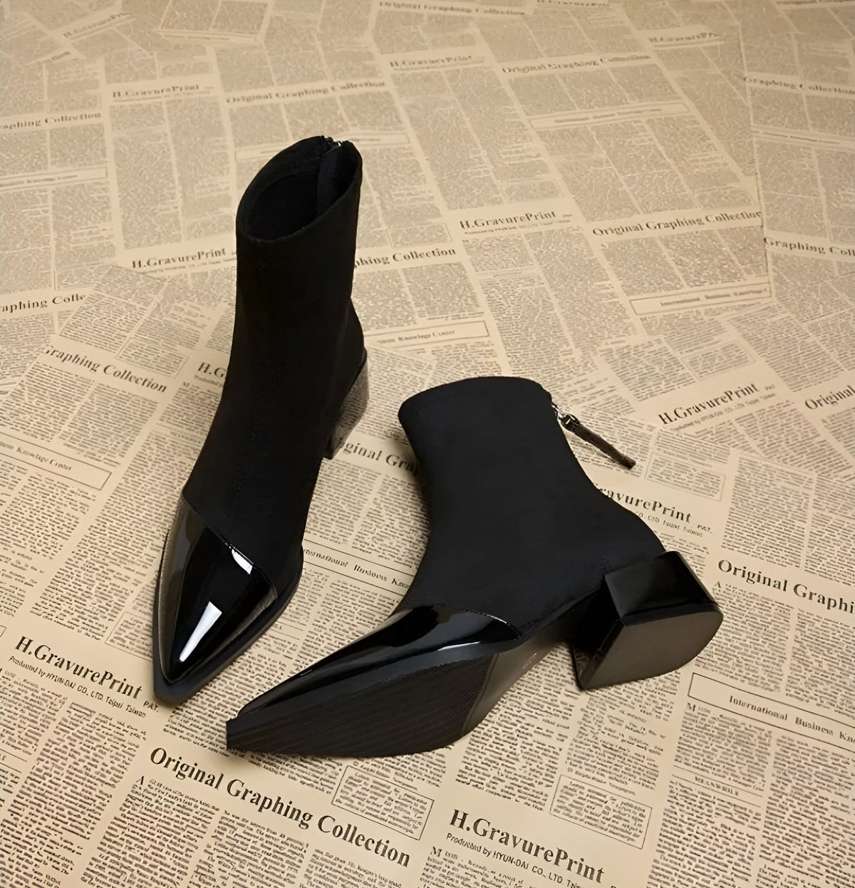 Elegante Damen-Stiefeletten mit Blockabsatz und schimmernder Schuhspitze - J&B - 6 - Annoboutique