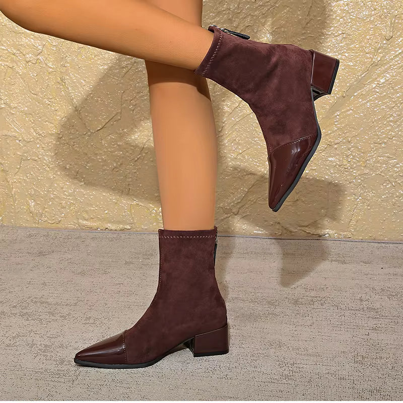 Elegante Damen-Stiefeletten mit Blockabsatz und schimmernder Schuhspitze - J&B - 13 - Annoboutique
