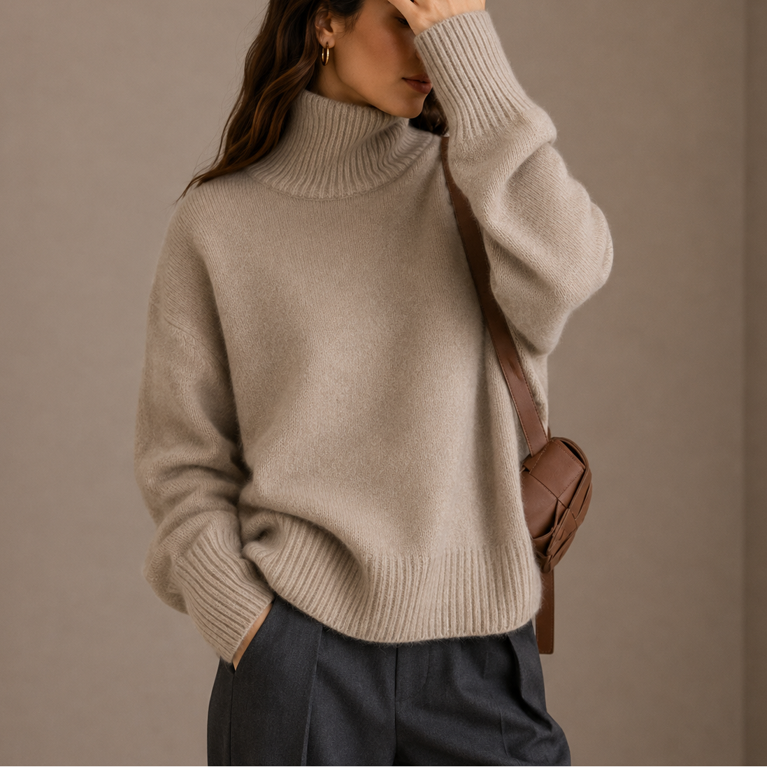 Bequemer Damen-Rollkragenpullover im Oversize-Stil - J&B - 2 - Annoboutique