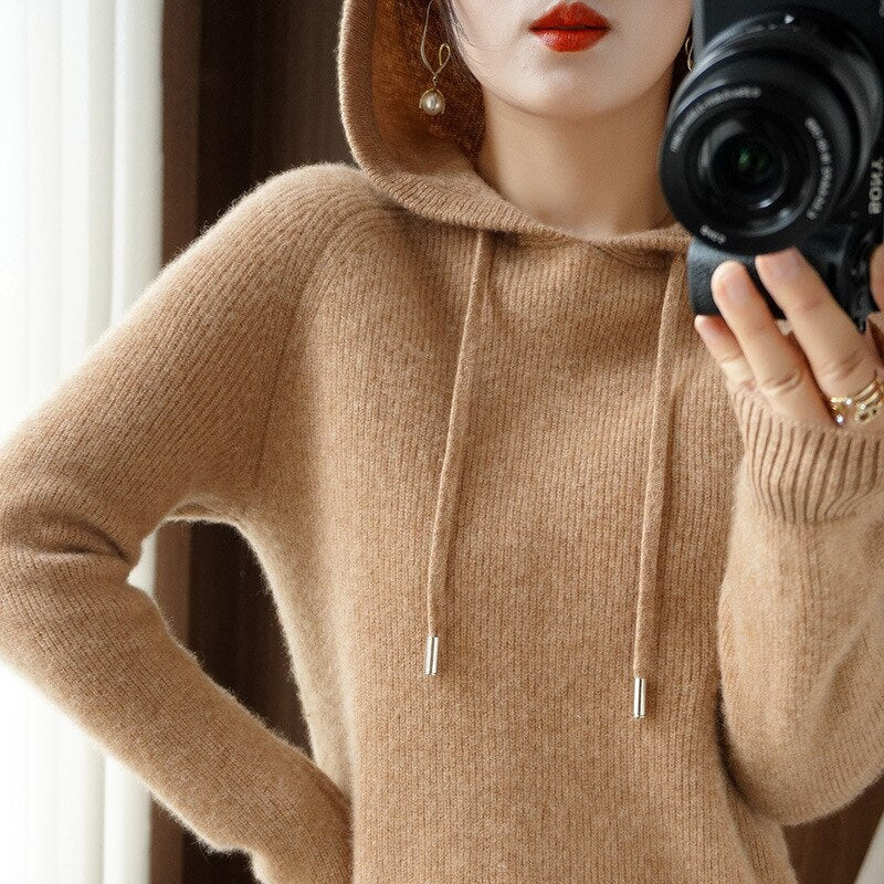 Damen-Hoodie mit lässiger Passform und Kordelzug - J&B - 3 - Annoboutique