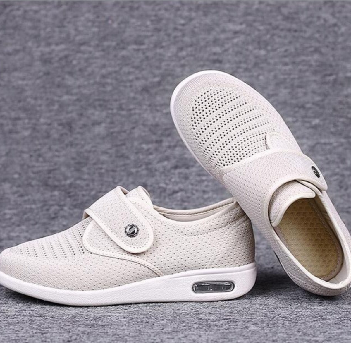 Komfortable Damen Klettschuhe - Extra breite Passform mit weichem Material - J&B - 4 - Annoboutique