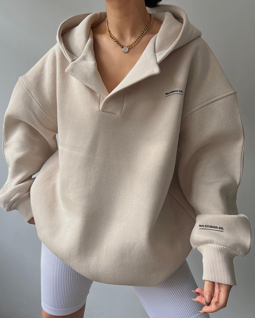 Hoodie Damen im entspannten Schnitt mit lässigem Look | A&B - 6 - Annoboutique