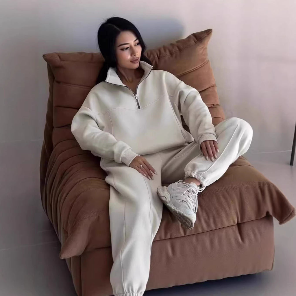 Lounge Set Damen mit hohem Kragen und lockerer Passform | A&B - 5 - Annoboutique