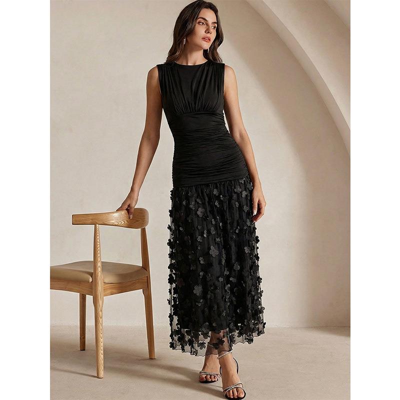 Maxikleid Damen mit figurbetontem Oberteil und fließendem Rock | A&B - 1 - Annoboutique