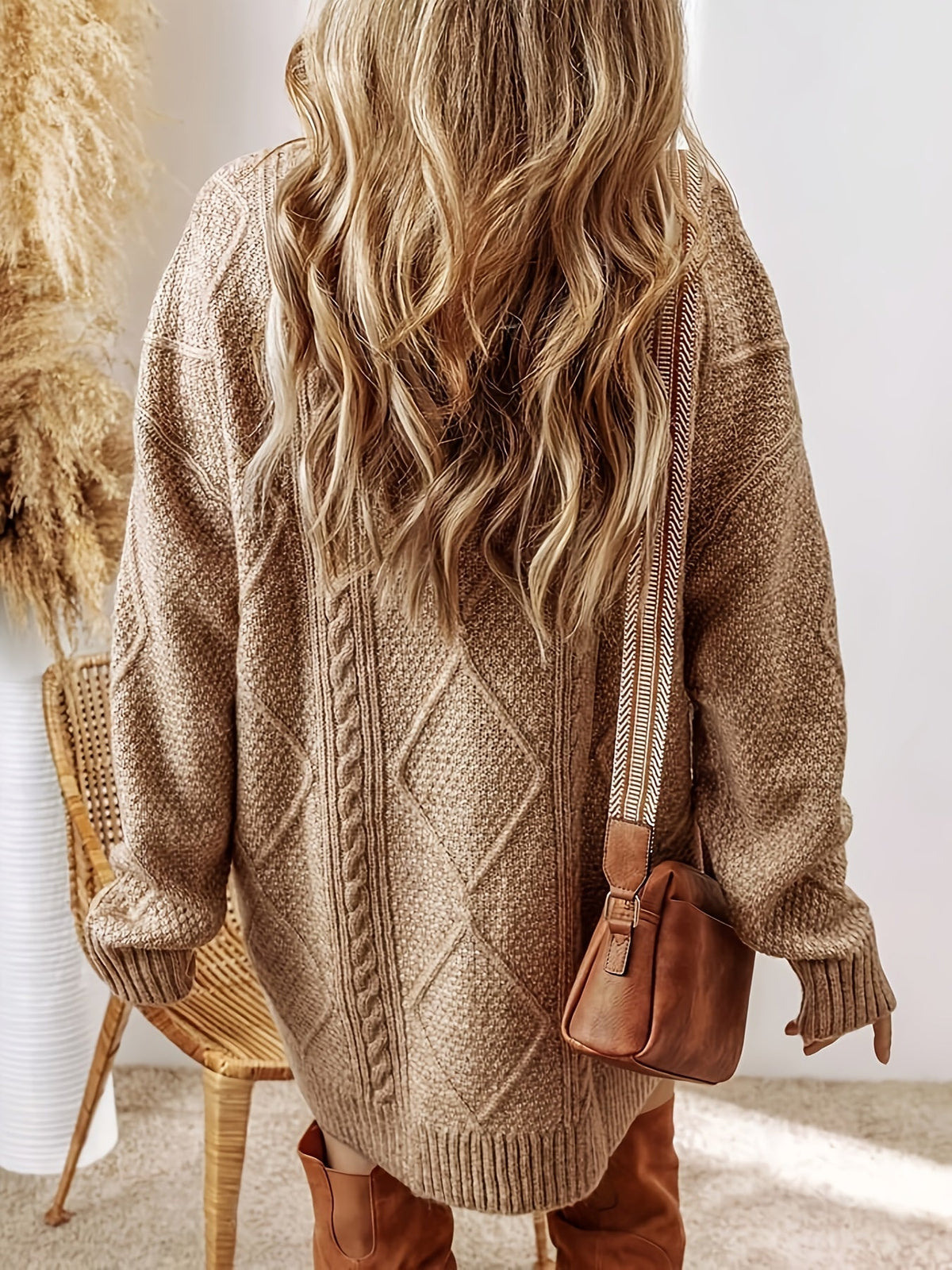 Pullover Damen im Oversized-Stil mit strukturiertem Design | A&B - 6 - Annoboutique