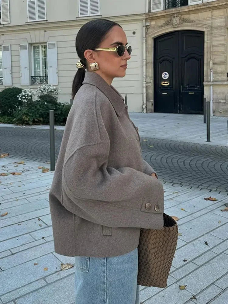 Damenjacke mit lässigem Schnitt und Knopfdetails | A&B - 3 - Annoboutique
