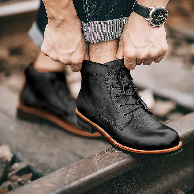 Herren Boots mit Schnürung und klassischem Schnitt | A&B - 4 - Annoboutique