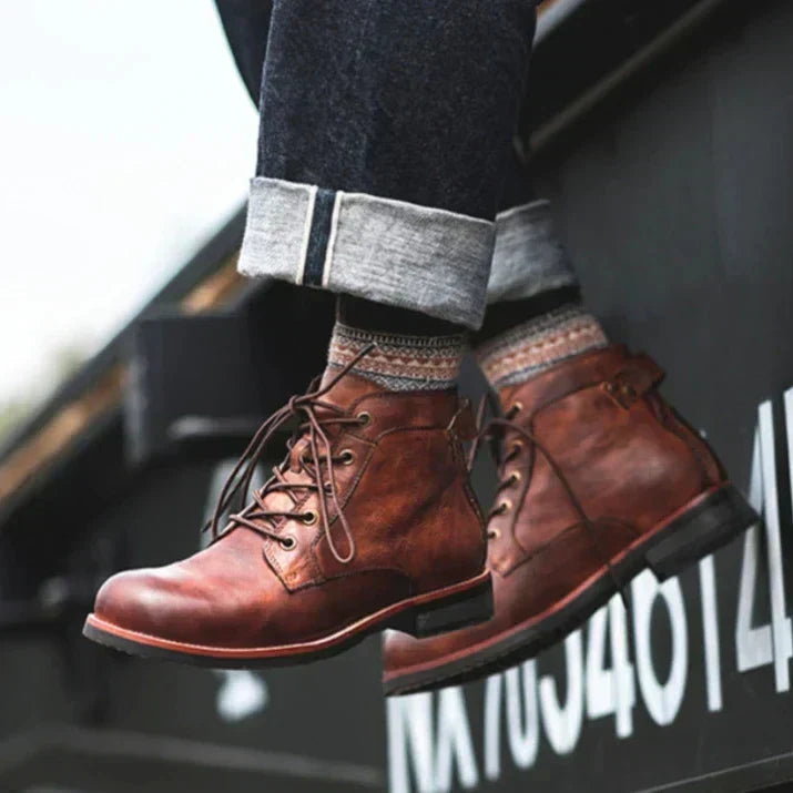 Herren Boots mit Schnürung und klassischem Schnitt | A&B - 5 - Annoboutique