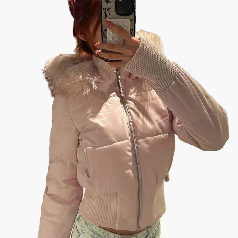 Damen Winterjacke mit Kapuze und cropped Schnitt | A&B - 4 - Annoboutique