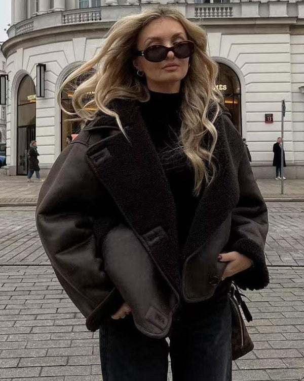 Damen Jacke mit lässigem Schnitt und praktischen Taschen | A&B - 5 - Annoboutique