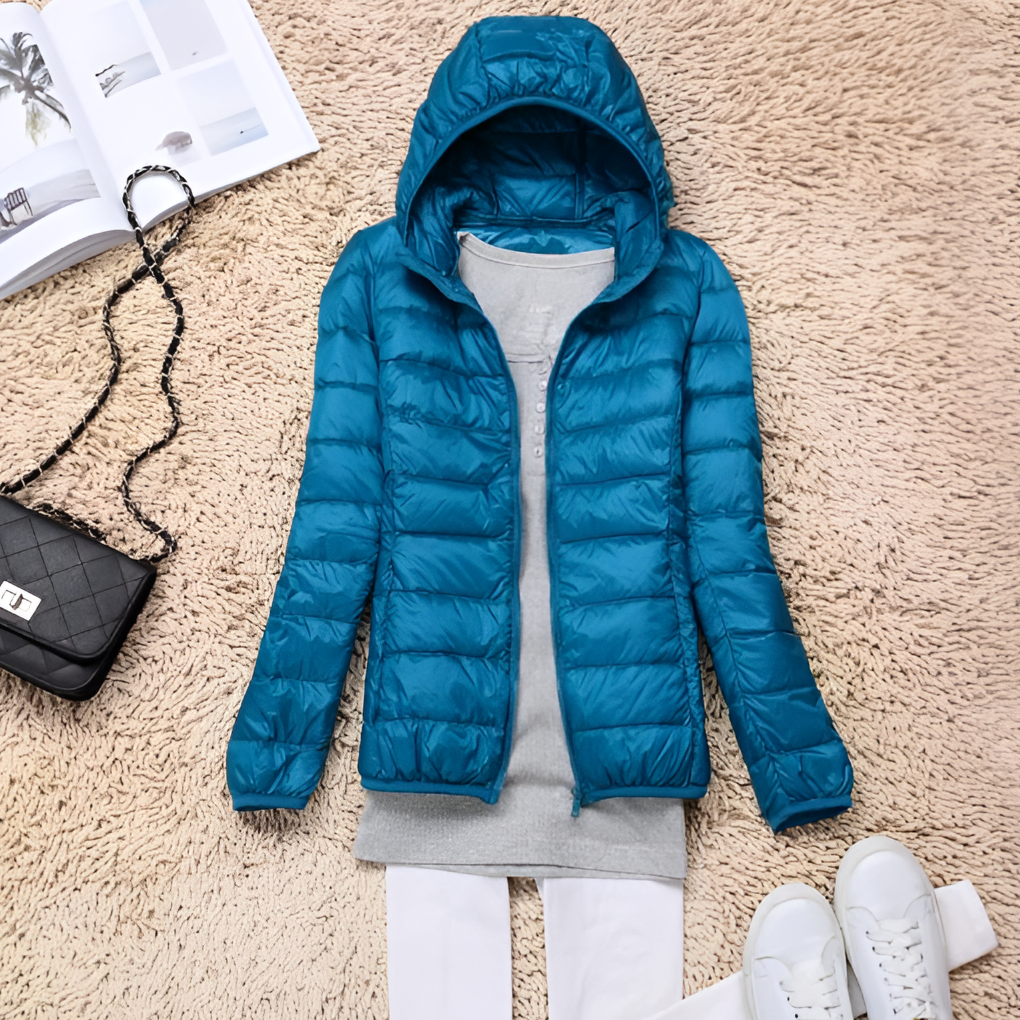 Damenjacke mit Kapuze und modernem Steppdesign | A&B - 2 - Annoboutique
