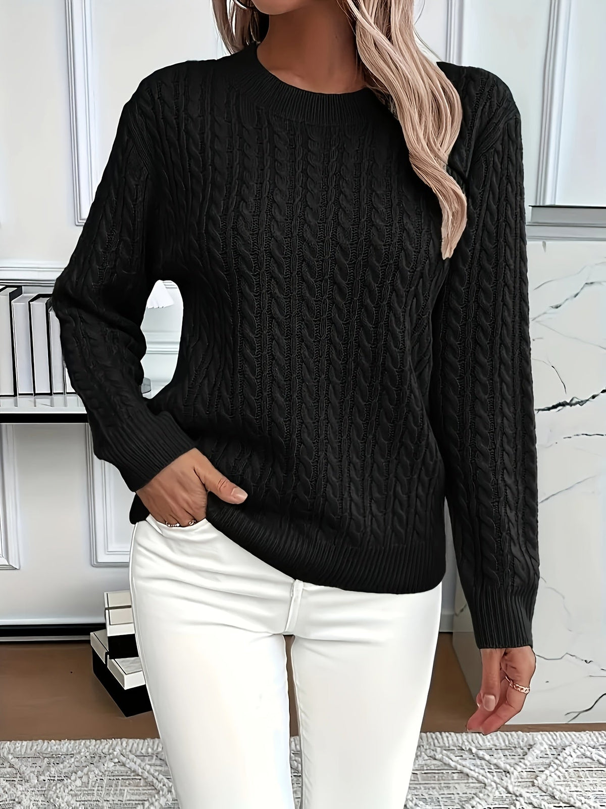 Pullover Damen mit Rundhalsausschnitt und Kabelstrickdesign | A&B - 4 - Annoboutique