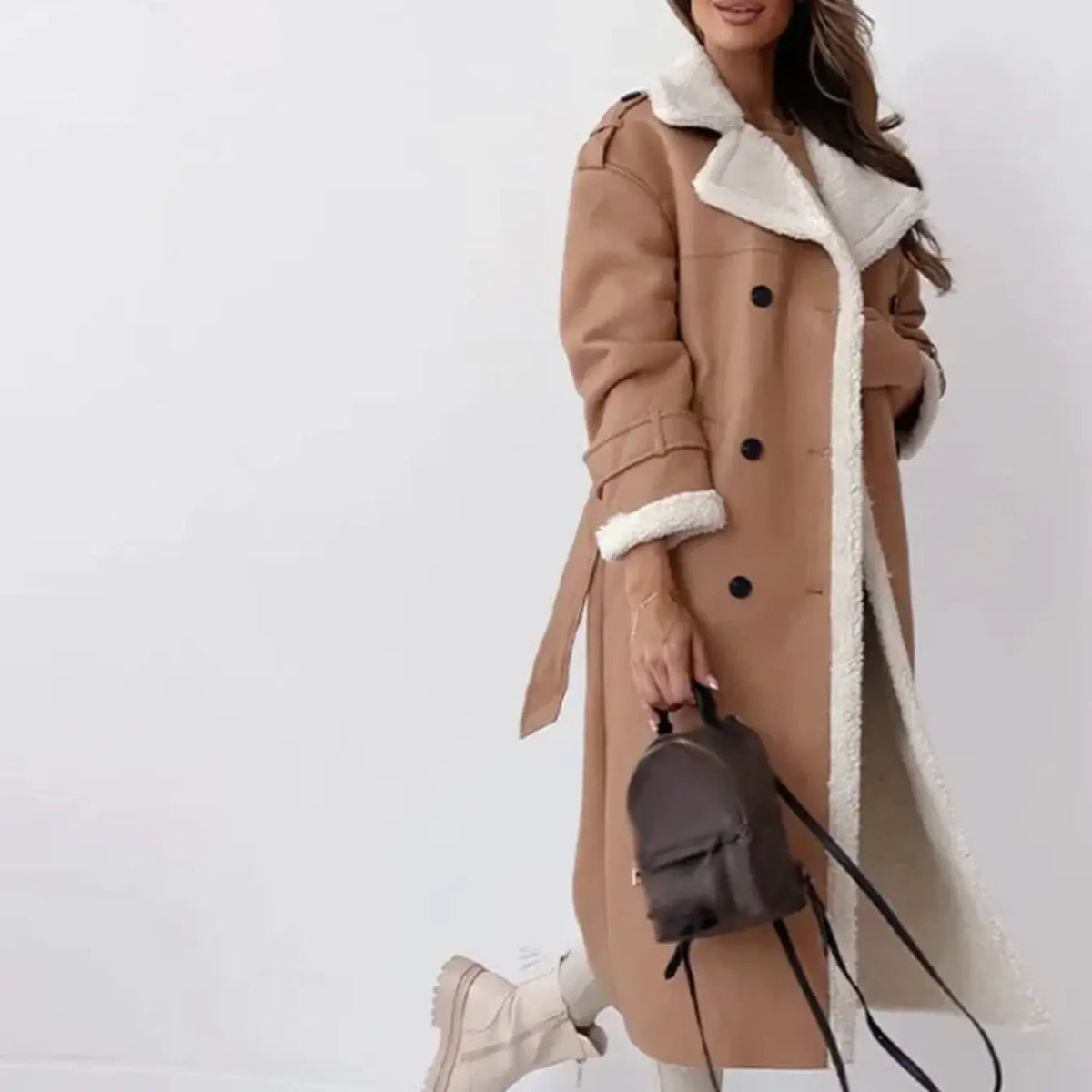 Damenmantel mit klassischem Schnitt und doppelter Knopfleiste | A&B - 4 - Annoboutique