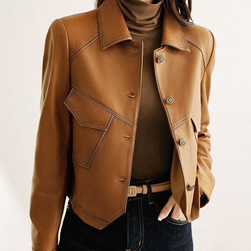 Damen Jacke mit modernem Schnitt und einzigartigen Taschen | A&B - 1 - Annoboutique