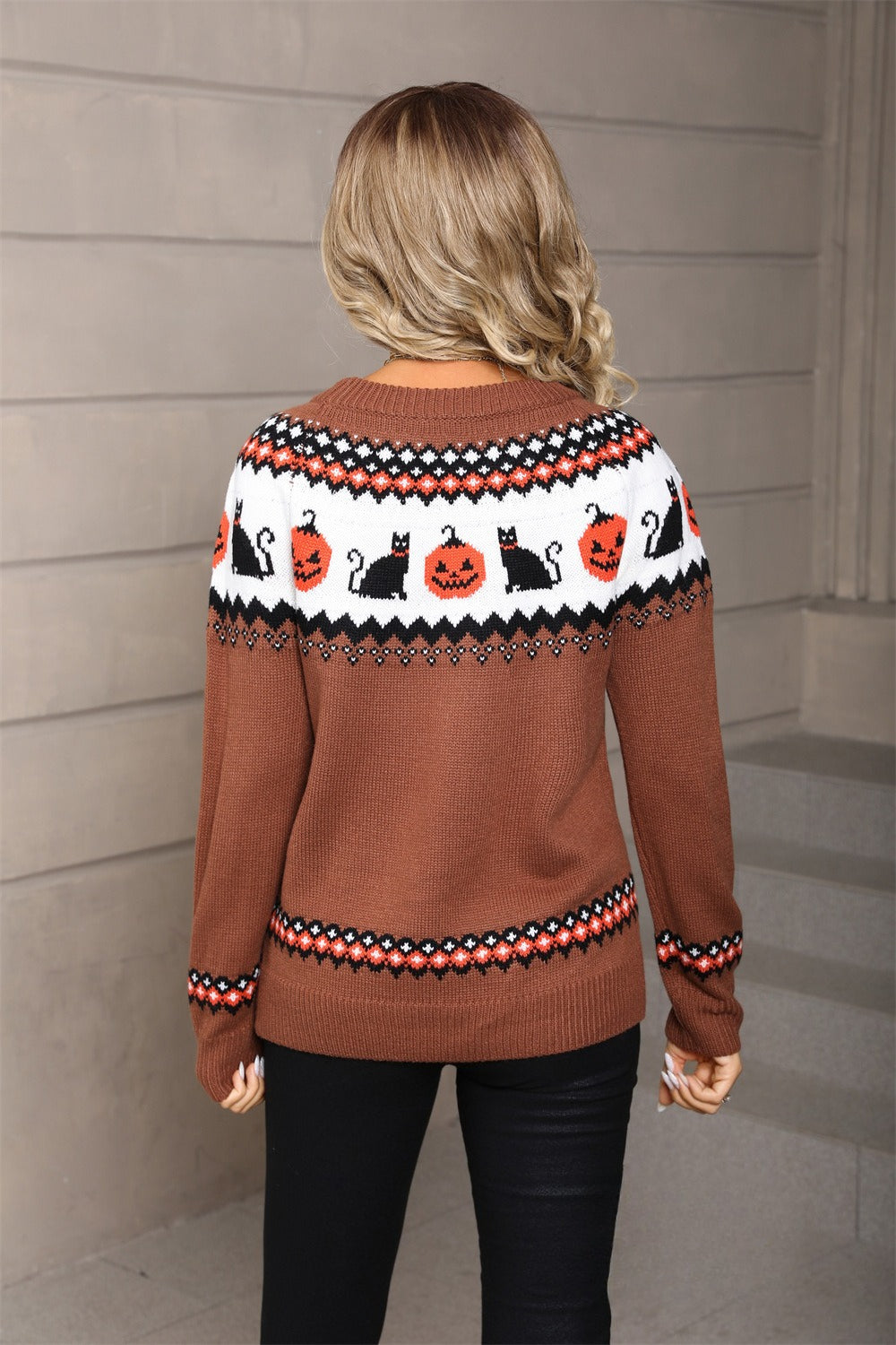 Pullover Damen mit Rundhalsausschnitt und Halloween-Motiv | A&B - 8 - Annoboutique
