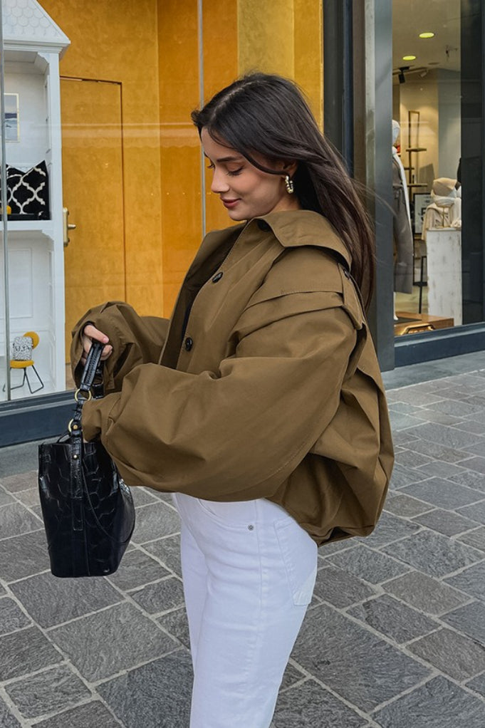 Damen Jacke mit weitem Schnitt und voluminösen Ärmeln | A&B - 3 - Annoboutique