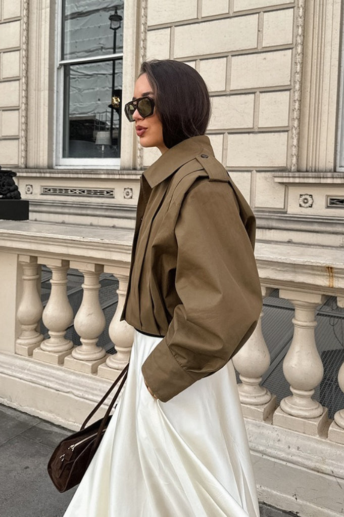 Damen Jacke mit weitem Schnitt und voluminösen Ärmeln | A&B - 6 - Annoboutique
