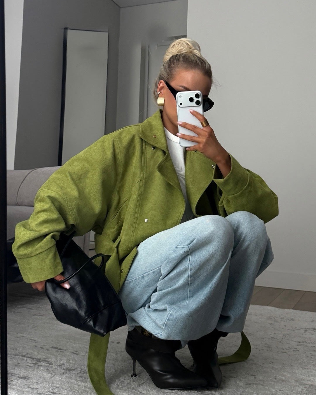 Modische Damenjacke mit hohem Kragen und Taillengürtel | A&B - 6 - Annoboutique