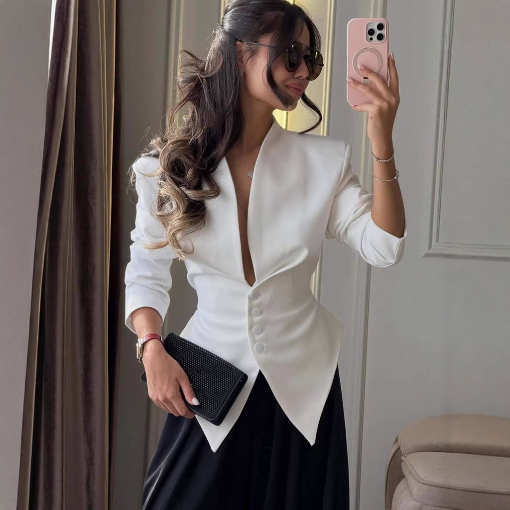 Blazer Damen mit tailliertem Schnitt und tiefem V-Ausschnitt | A&B - 1 - Annoboutique