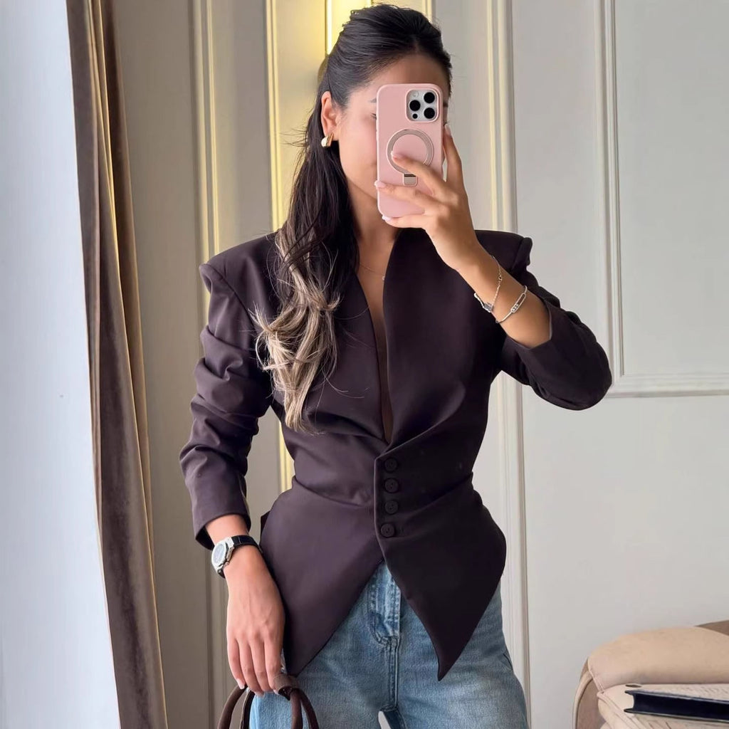 Blazer Damen mit tailliertem Schnitt und tiefem V-Ausschnitt | A&B - 2 - Annoboutique