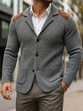 Herren Cardigan mit modernem Schnitt und eleganten Lederakzenten | A&B - 3 - Annoboutique