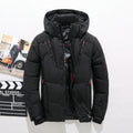 Sportliche Herrenjacke mit abnehmbarer Kapuze und praktischen Taschen | A&B - 3 - Annoboutique