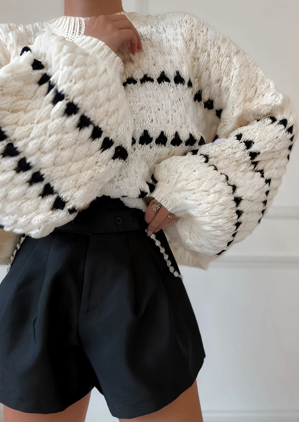 Pullover Damen im lässigen Oversized-Schnitt mit weitem Arm | A&B - 2 - Annoboutique