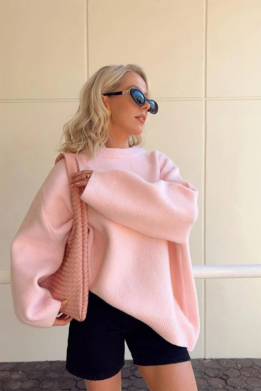 Pullover Damen im lässigen Oversized-Stil mit langen Ärmeln | A&B - 1 - Annoboutique