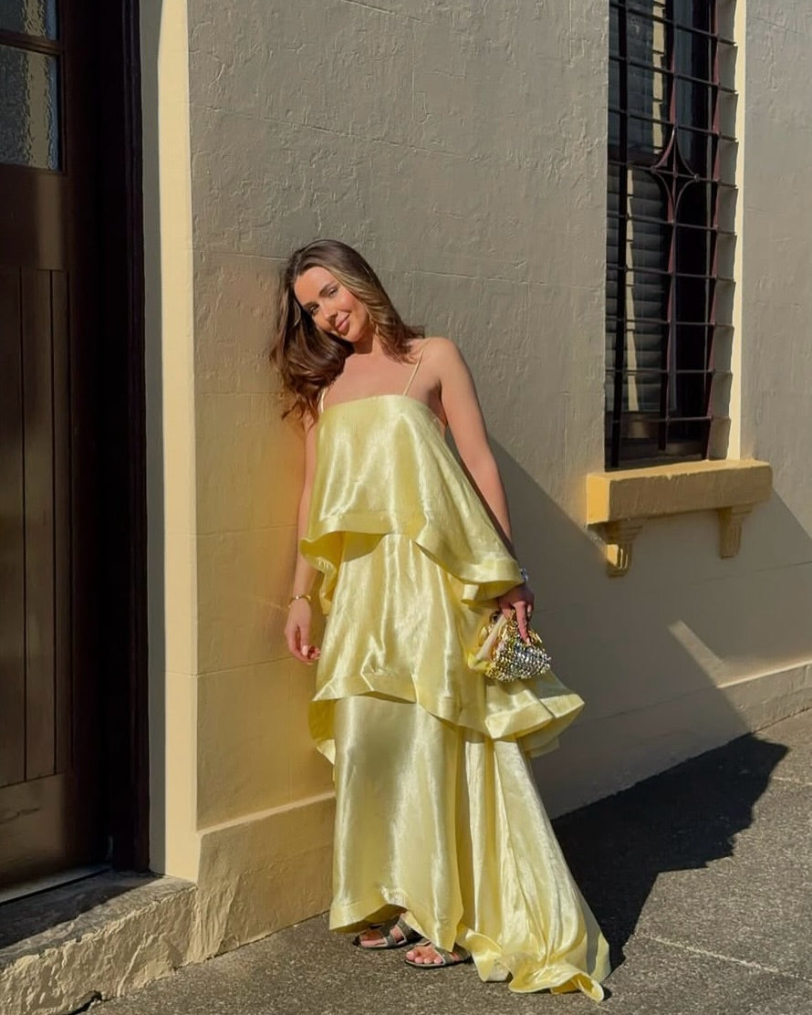 Maxikleid Damen mit fließendem Schnitt und asymmetrischem Saum | A&B - 7 - Annoboutique