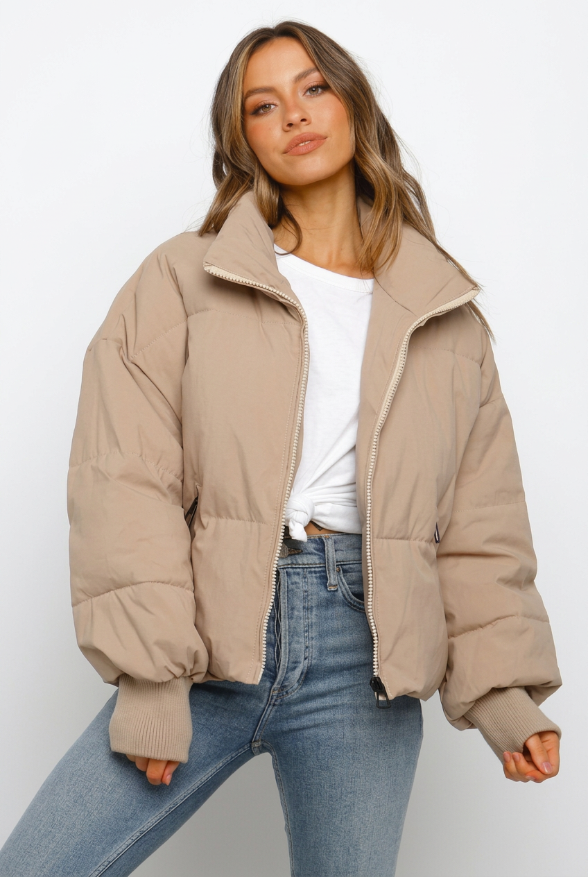 Damenjacke mit lässigem Schnitt und Stehkragen | A&B - 1 - Annoboutique