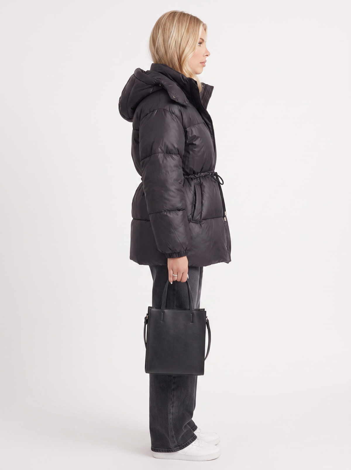 Damenjacke mit Kapuze und taillierter Passform | A&B - 22 - Annoboutique