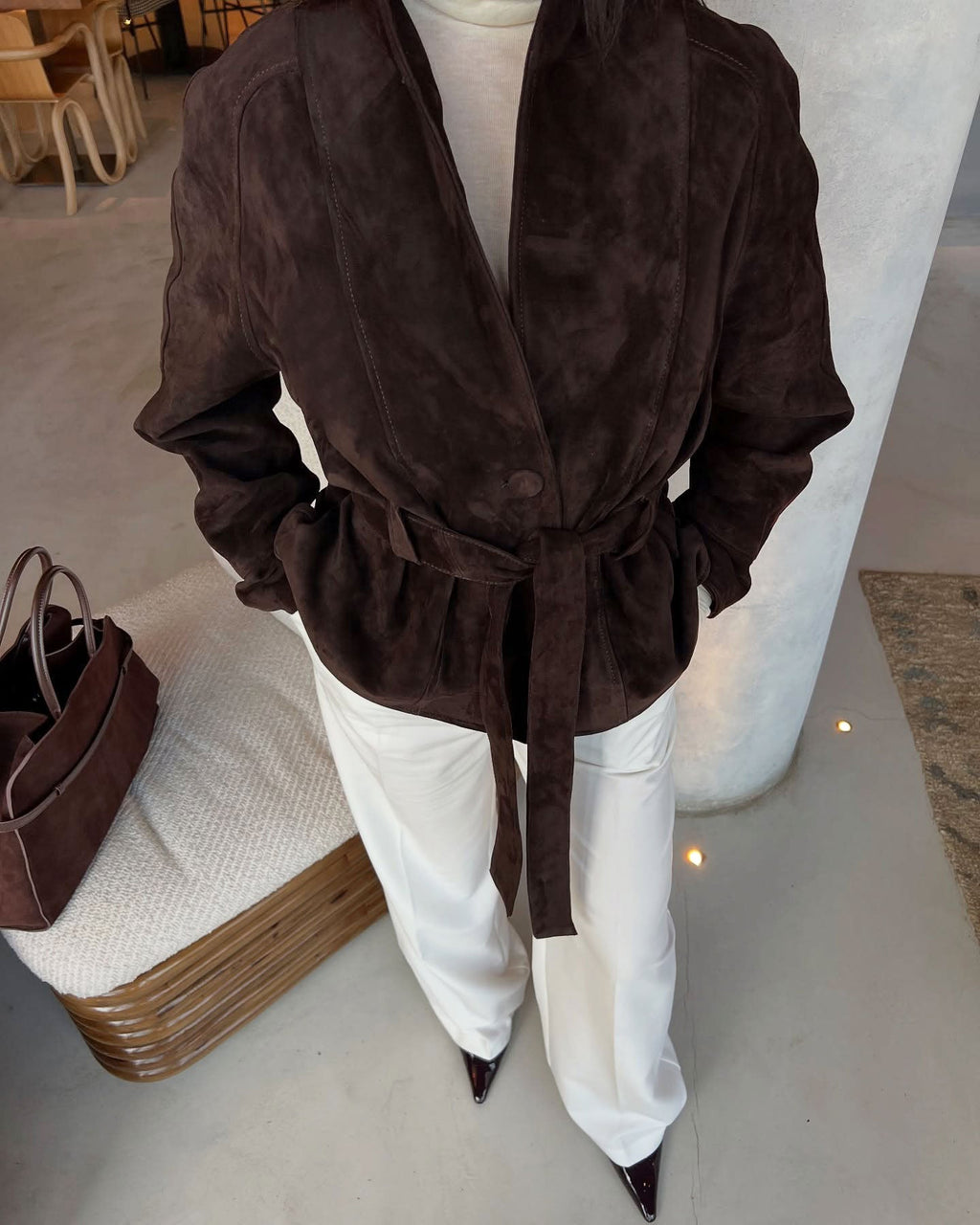 Damenjacke mit tailliertem Schnitt und Gürtel | A&B - 2 - Annoboutique